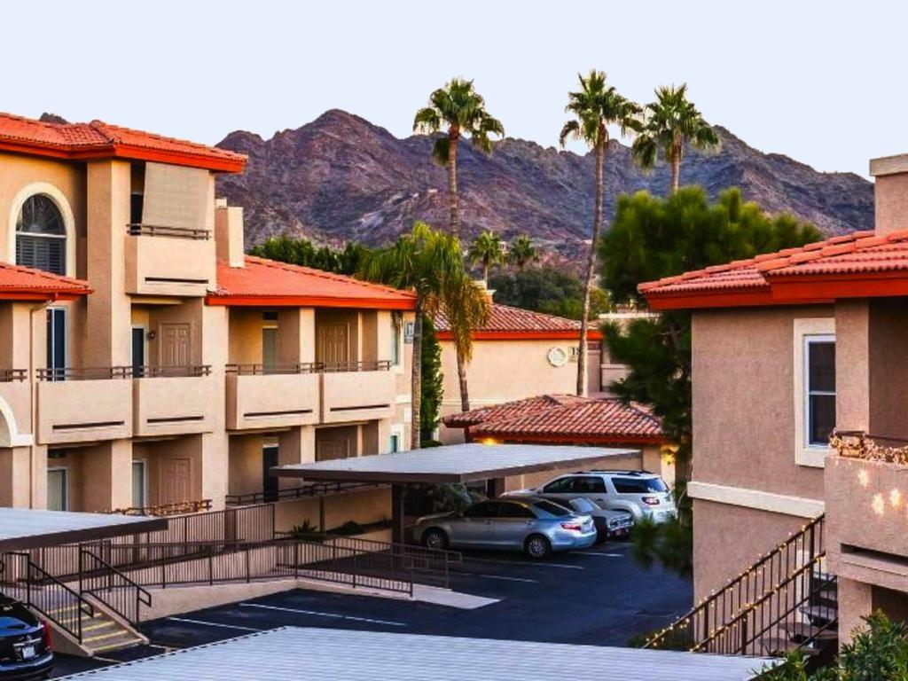 פיניקס Gated Mountain View Resort Community, Centrally Located, Three Heated Pool-Spa Complexes, Half-Mile To Hiking! מראה חיצוני תמונה